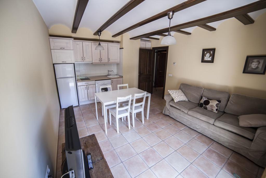 Apartamentos Cine Capicol الباراثين المظهر الخارجي الصورة